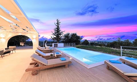 Orientem Villa Heated Pool