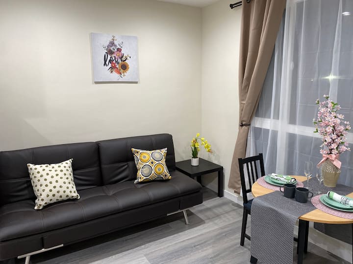 Cozy Newly Remodeled 2 Br / 1 Ba Walk To Bart & Sf - Daly City, CA