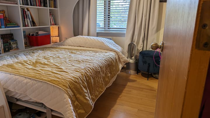 מיטה מלאה, מזרן ספוג אירופאי 2023, כרית בגודל קינג