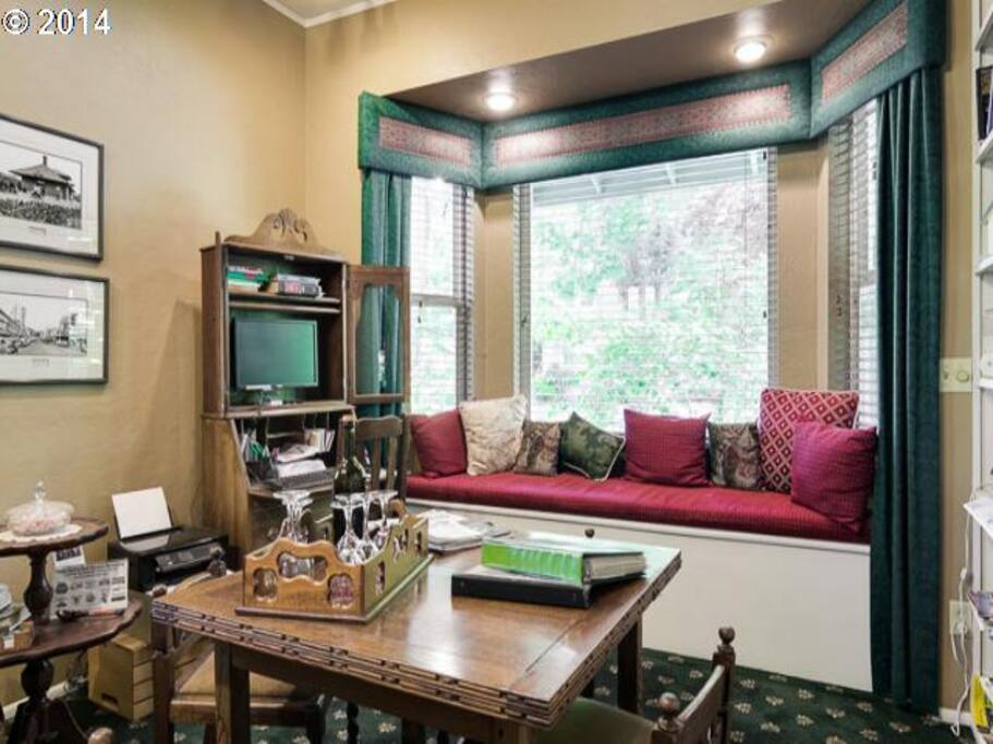 Easily print off your boarding passes in our business center.