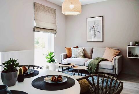 White Tulip Villa - Tropical Apartment