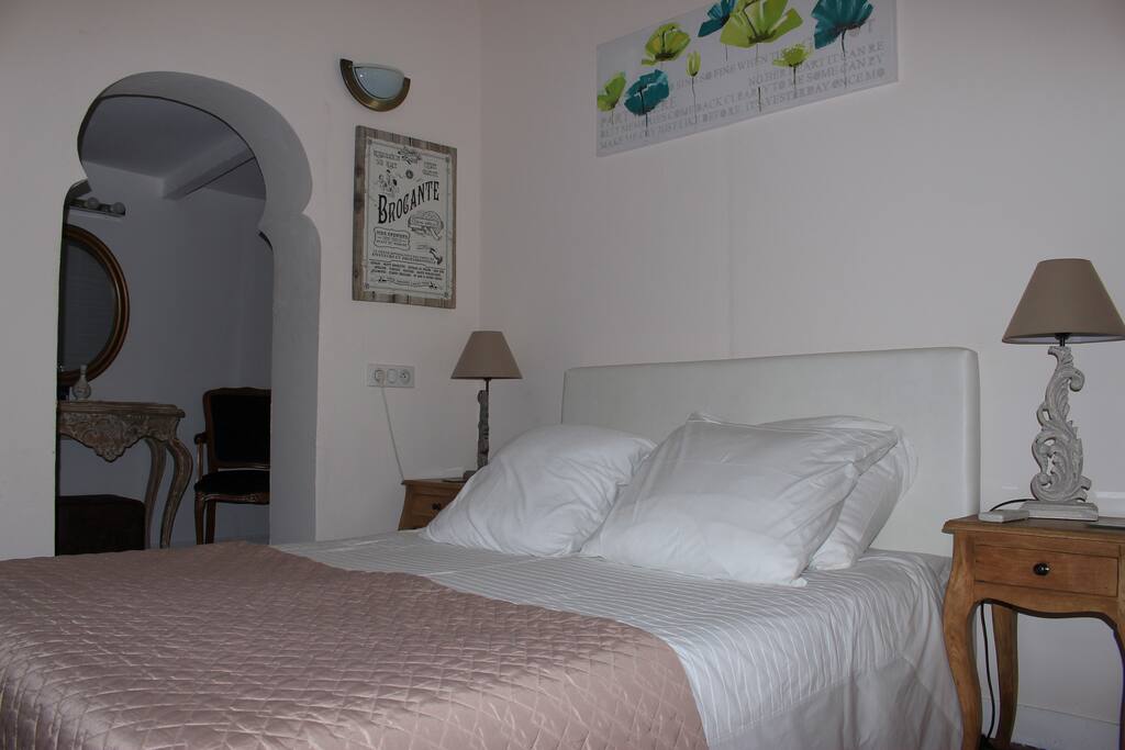 Double Bedroom, Built in wardrobes and ensuite bathroom