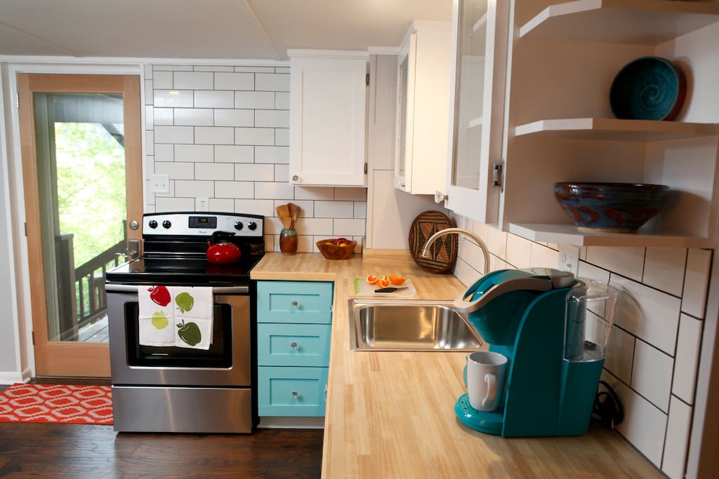 Enter from your private deck to a full kitchen. Enjoy a morning Keurig.