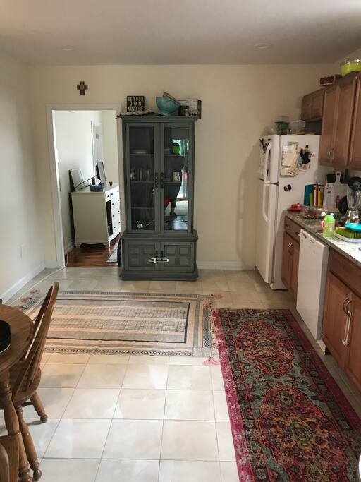 Full kitchen with amenities.