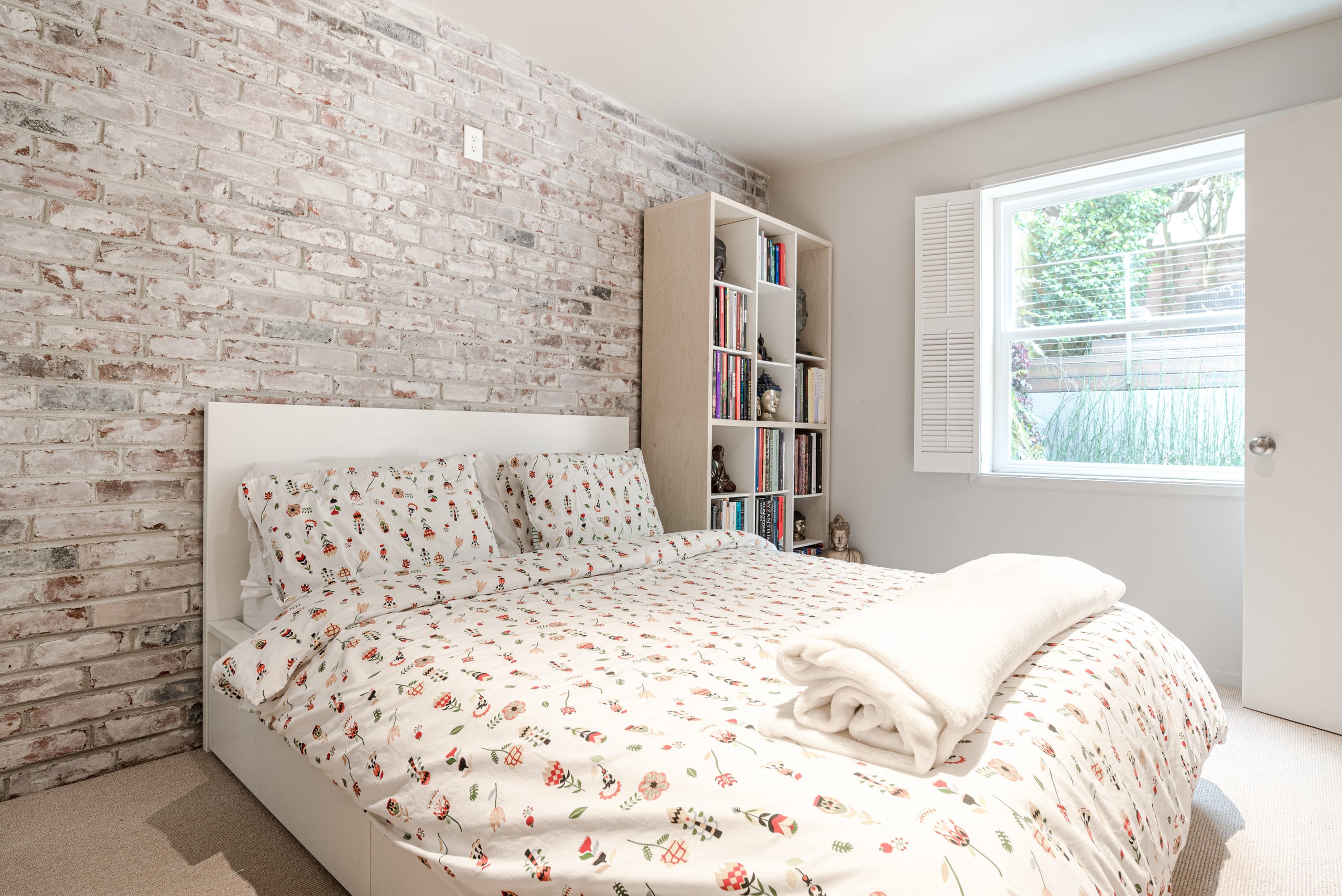 Home in San Francisco · ★4.94 · 4 bedrooms · 4 beds · 3 baths - Image 18