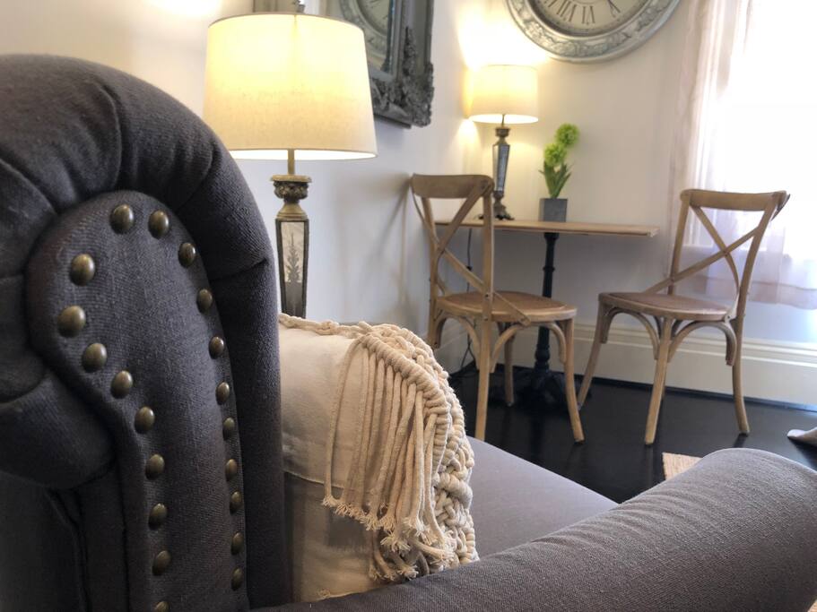 Parisienne Stay Studio