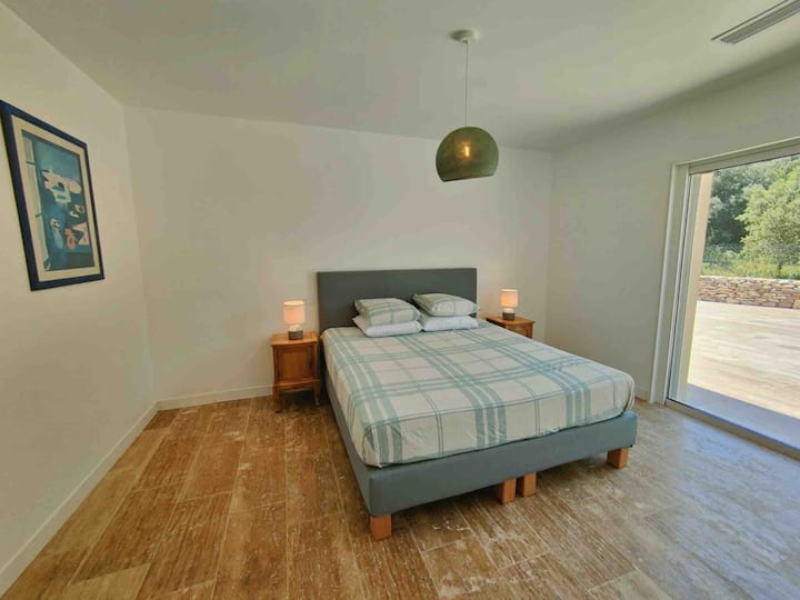 Საძინებელი 3