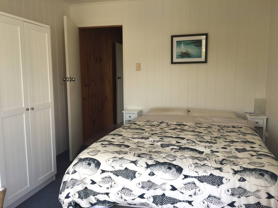 Queen Bed in third bedroom