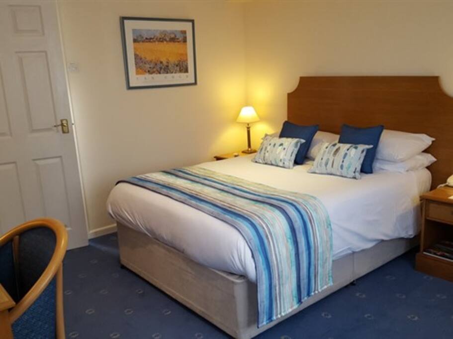 Guest room