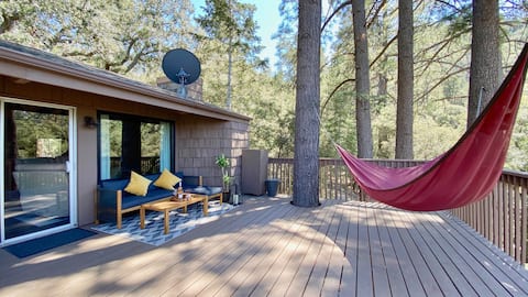Top Airbnb: Romance in the Pines in Bakersfield