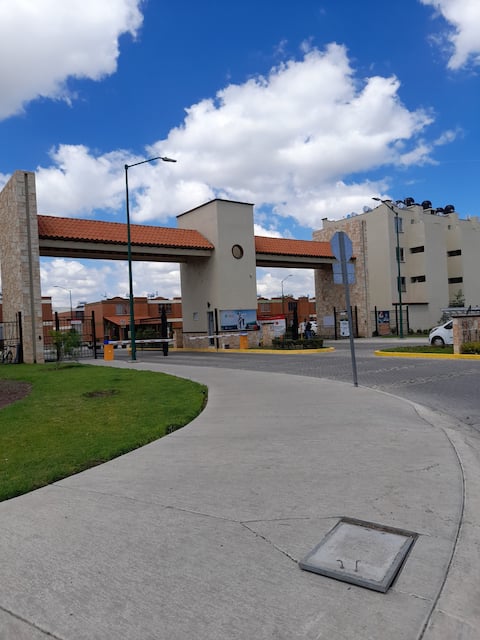 CASA BENUE A 10 MIN OUTLETS
