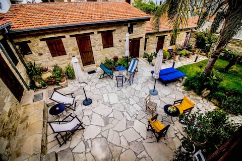 Nikis House Traditional Cottage