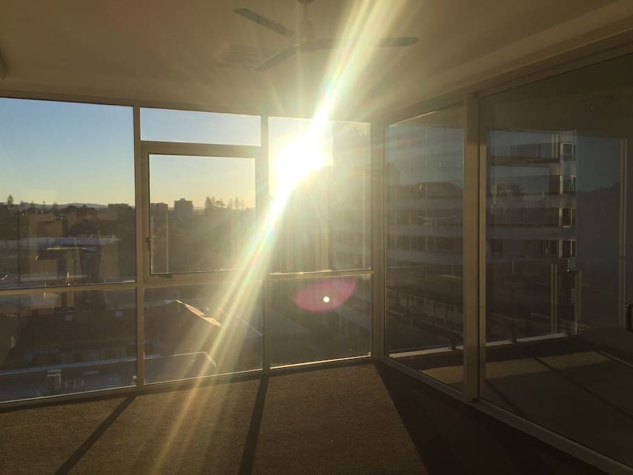 10 Ft Floor to Ceiling Windows