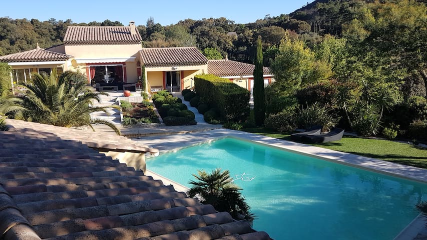 Listing in Grimaud