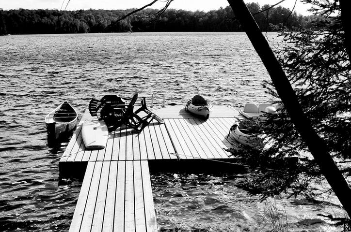 Kawartha Lakes Cottage Big Dock Lake Views Cabins For Rent In