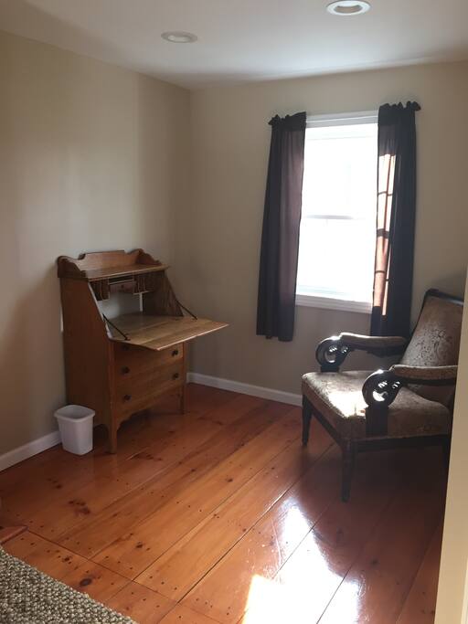Office nook in apartment
