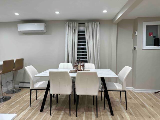 Spacious 3BR Detach house w/Parking in Quiet area gallery image 4