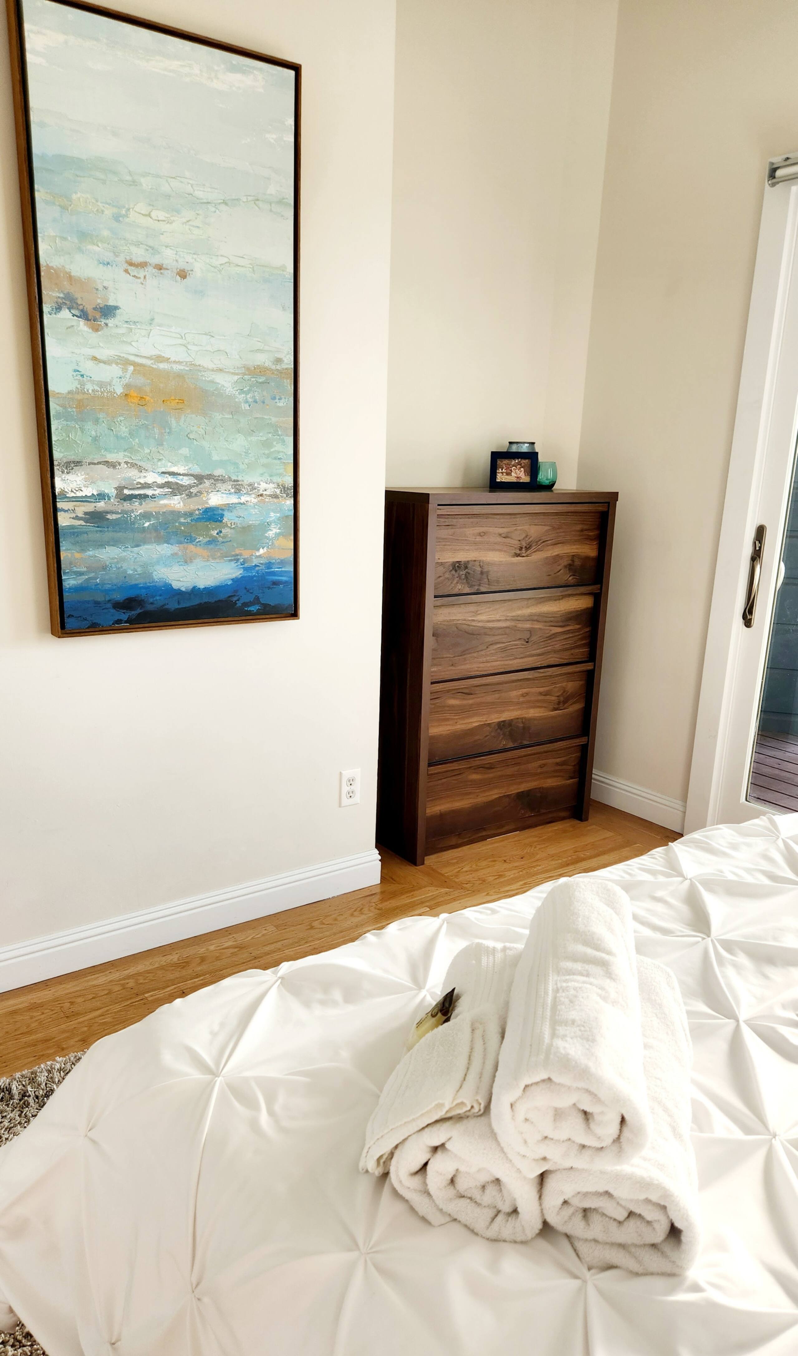 Home in San Francisco · ★4.95 · 2 bedrooms · 2 beds · 1 bath - Image 16