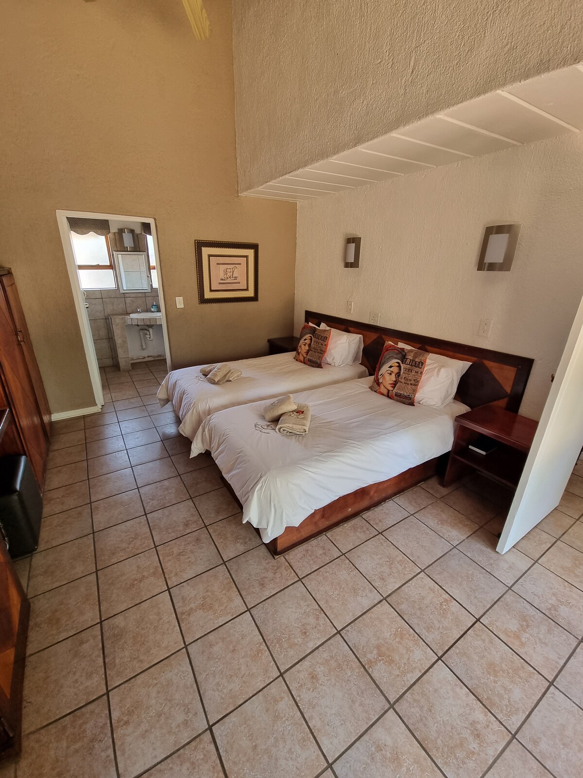 ห้องนอนผู้เข้าพัก