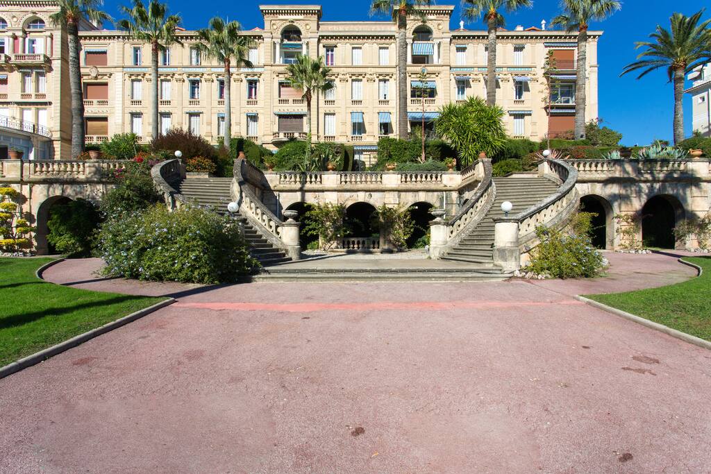 Heritage building built in 1872