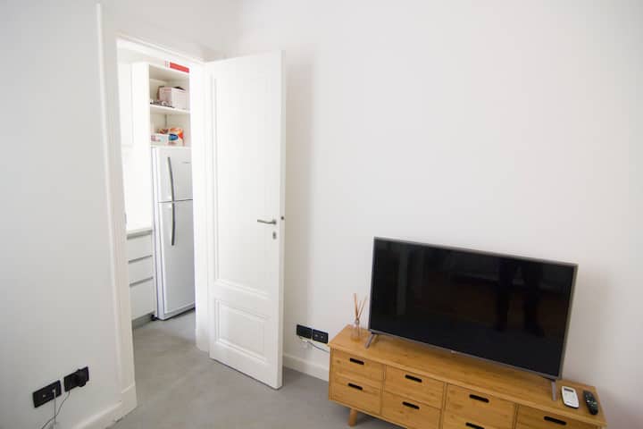 Kitnet em San Nicolás com vista para o leste