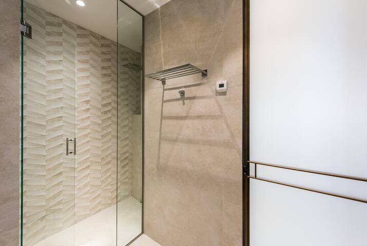 Apartamento Duplex Centro de Madrid – Orquidea gallery image 3