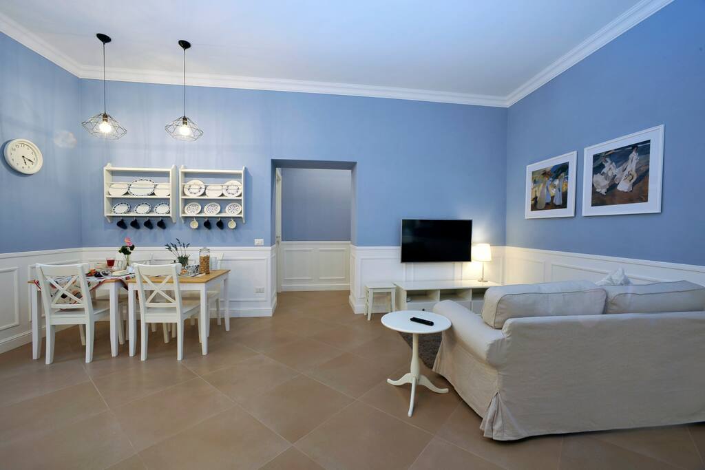 Zona colazione e relax