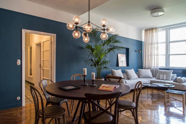 Bauhaus Building. 190sq. City Centre gallery image 4