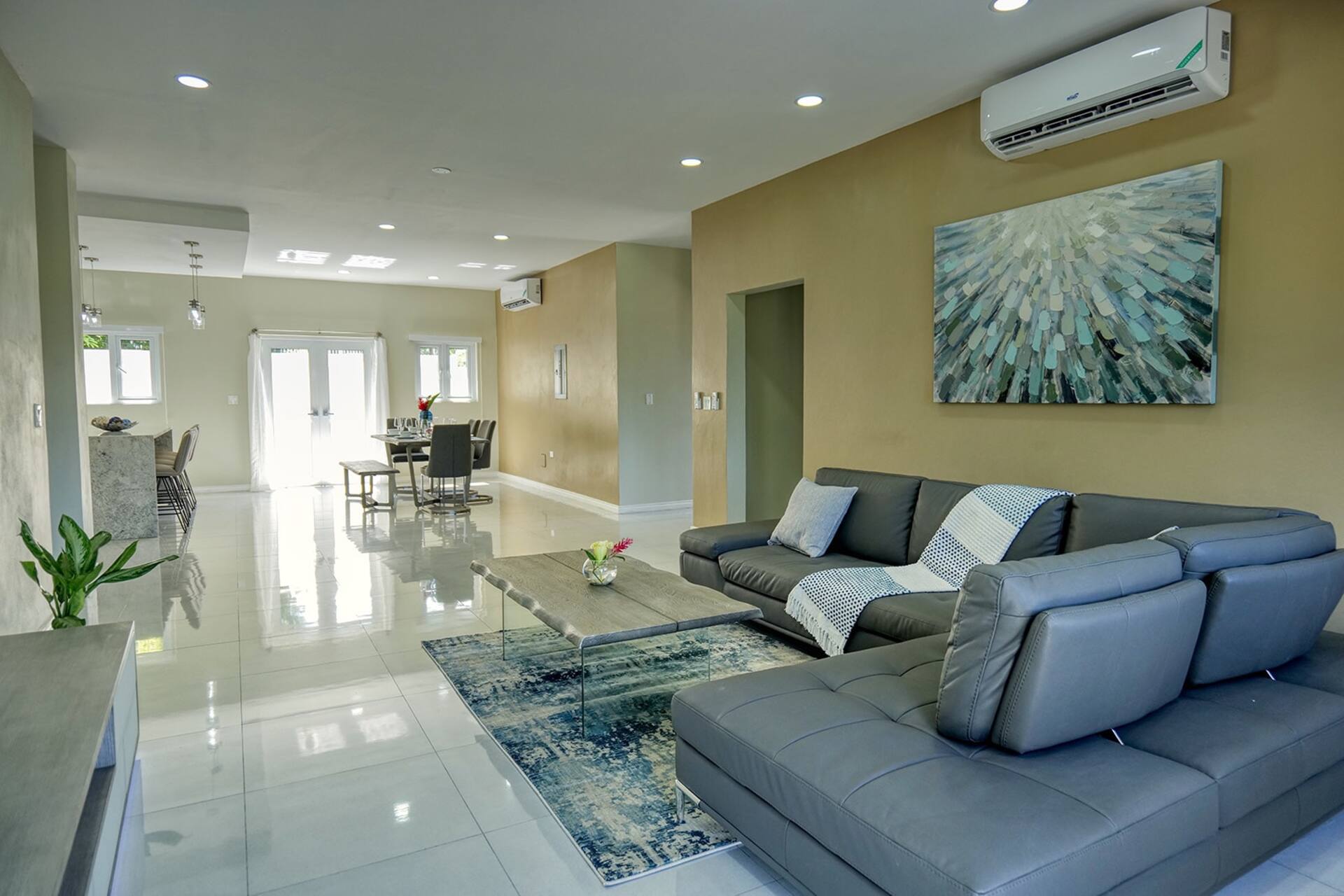 SBS Seaview Villa - 5 bed/4bath with Private Pool and 5 min from Excursions — photo 3