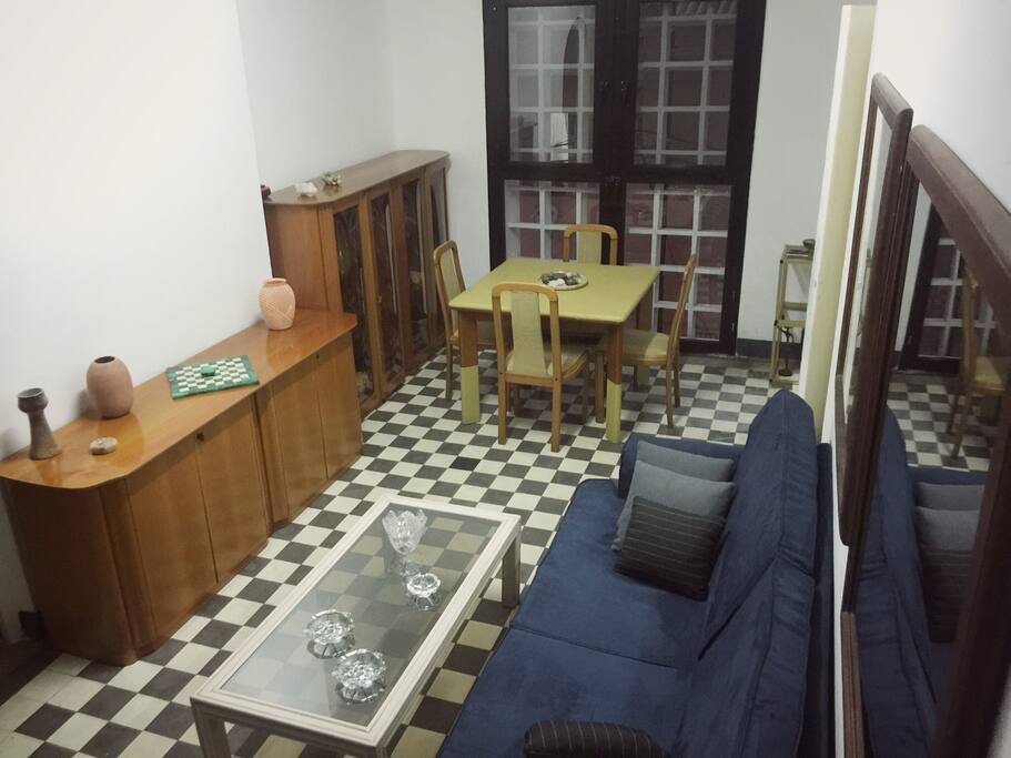 Salon