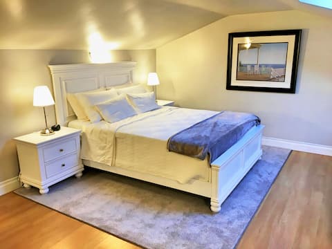 Modern Vacation Apartment in Niagara on the Lake