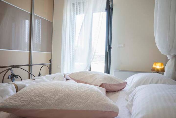 Villa Almyrida gallery image 4