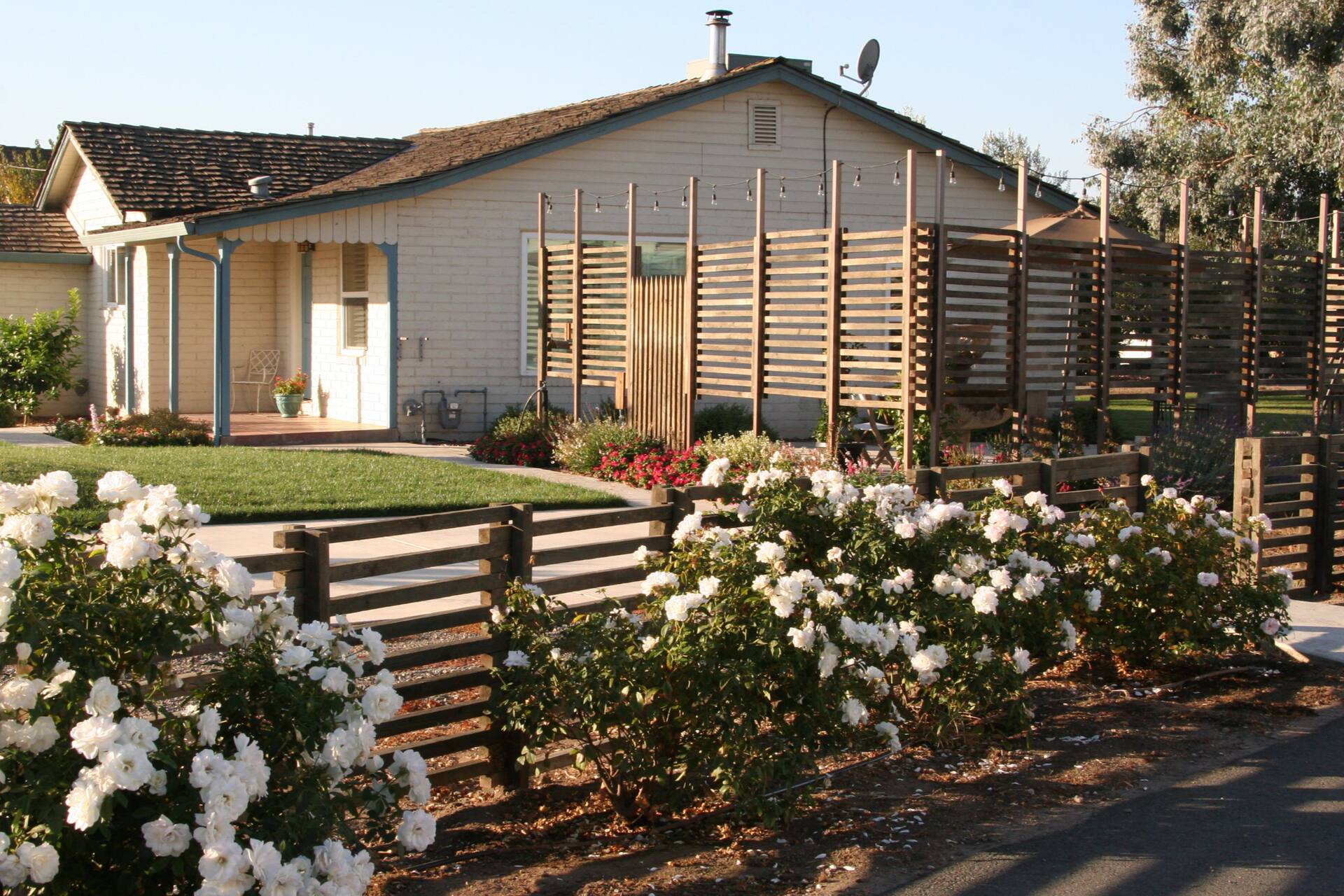 ”Garden Faire Cottage” Visit Lodi Wineries