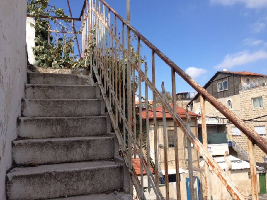a completely private entrance to the whole rooftop