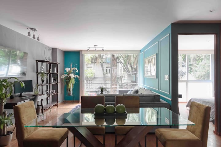 2 High End Balconied Apts in Roma Norte / Condesa