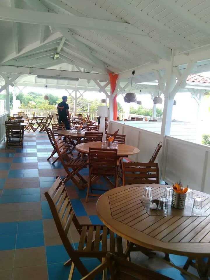 Étang des Salines Holiday Rentals & Homes SainteAnne, Martinique