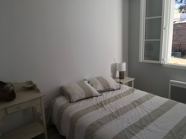 Entire home with 4 bedrooms in Saint pierre d'oléron - maison de charme bord de mer