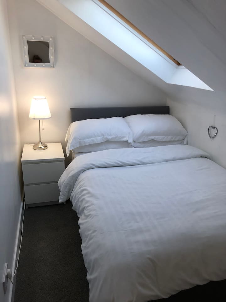 Tweepersoonsbed van 4 voet 