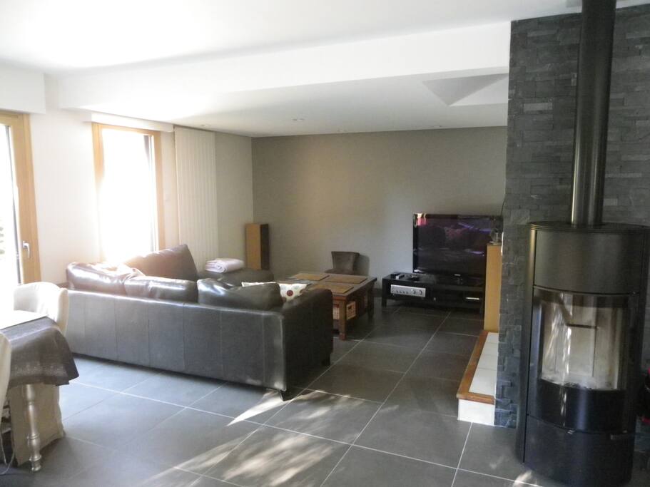 coin salon télévision 134cm