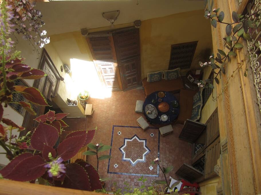 Le patio vu depuis la coursive du 1er étage