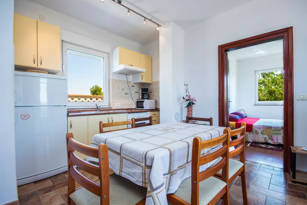dinning room -kitchen