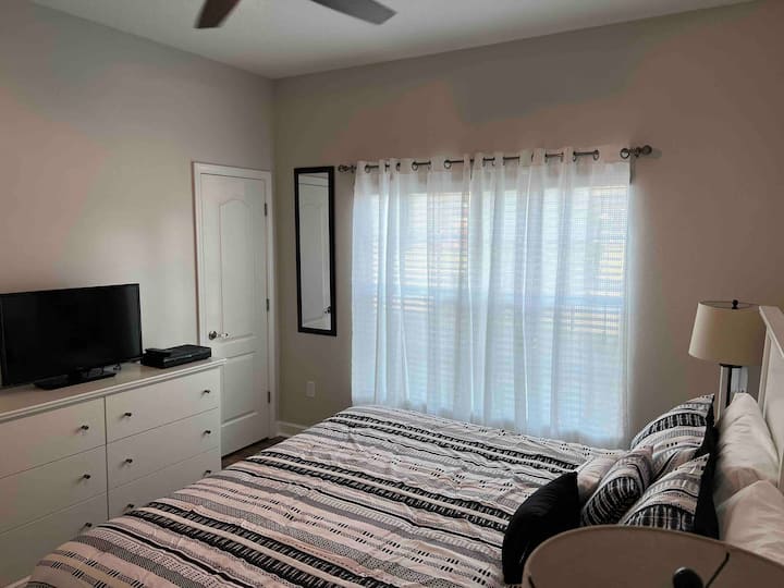 Საწოლი 193 × 203 სმ