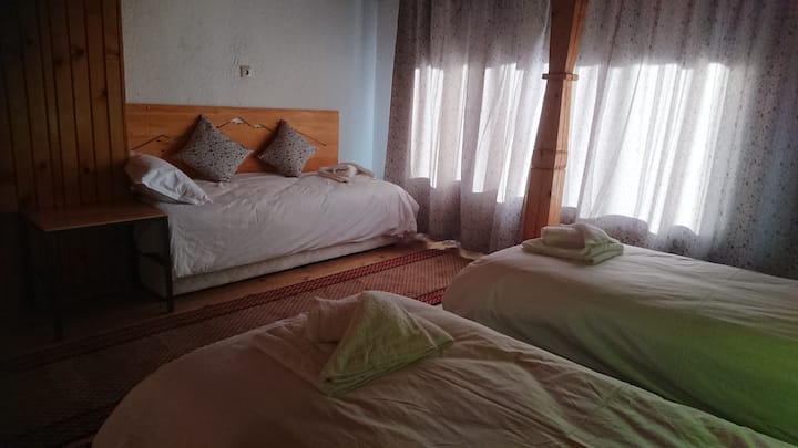 საძინებელი 7