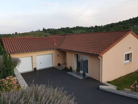 Villa at the bottom of the Polignac Fortress