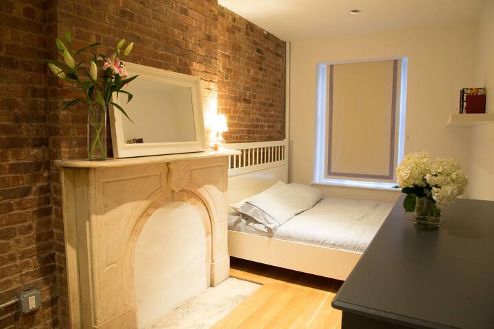 Beautiful GRDN Apt Chelsea Meatpacking gallery image 3