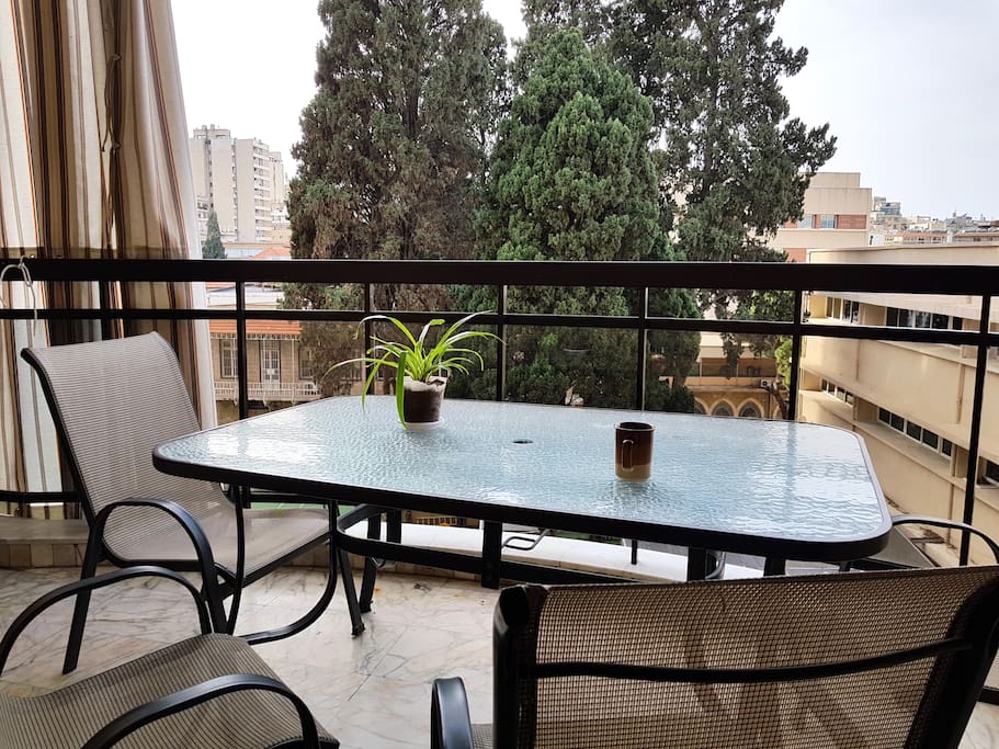 enjoy coffee and breakfast with a view on the open balcony!
