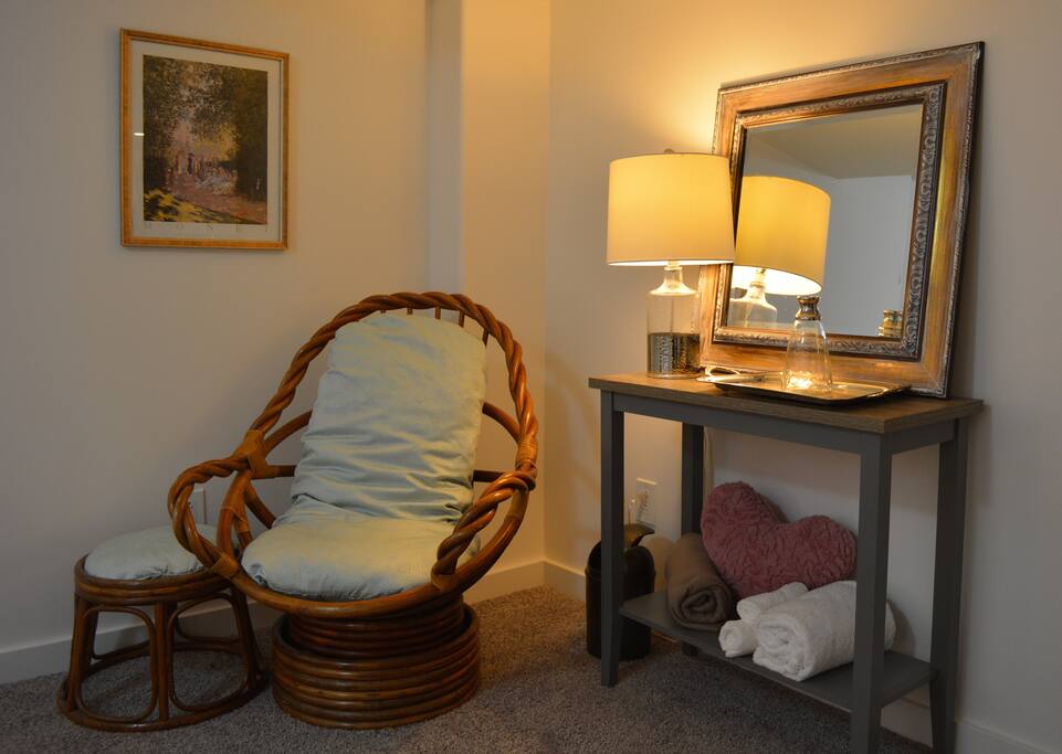 A quiet seating area.