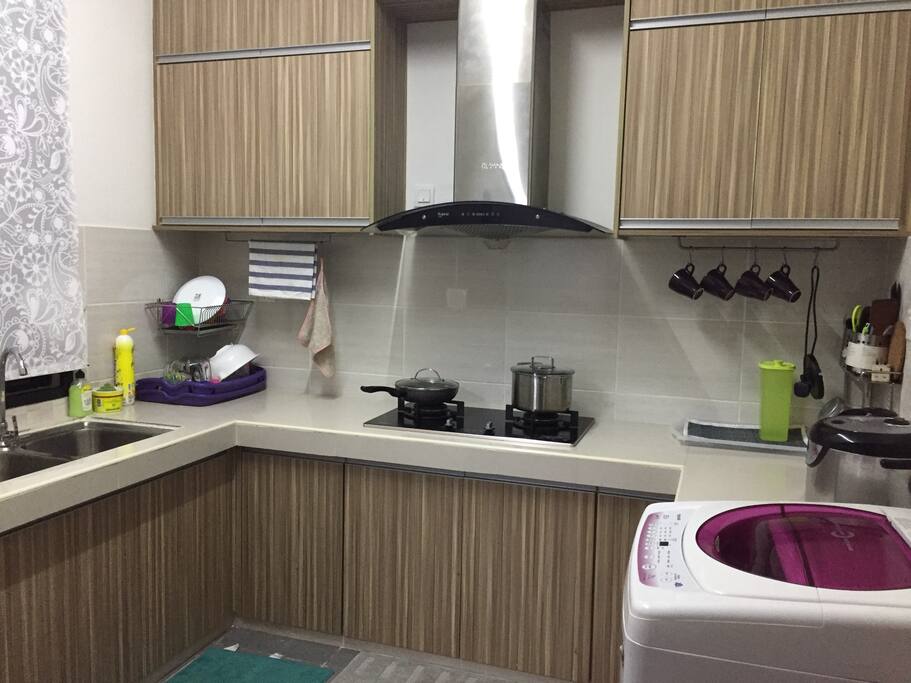 wet kitchen