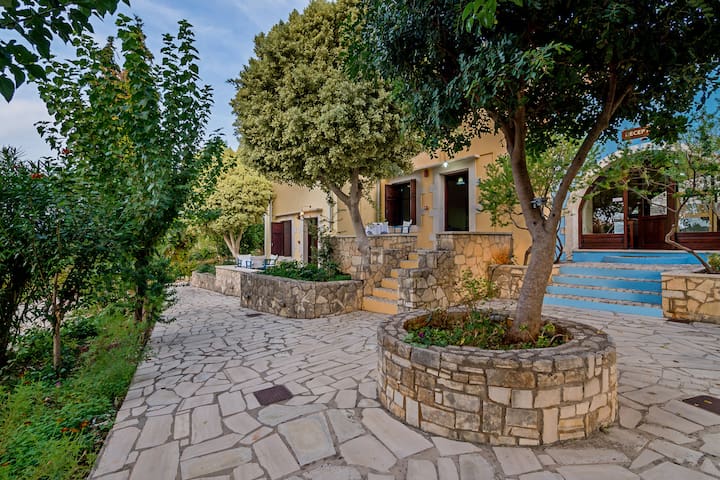 Group accommodation in Crete, separate houses