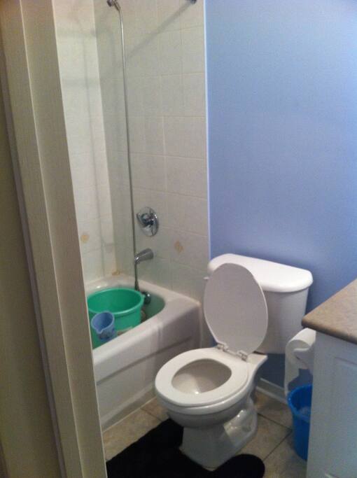 FULL WASH ROOM